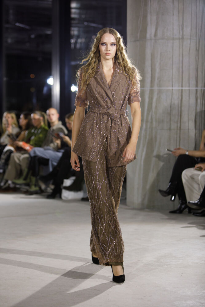 Pagrindinė vakarėlių aprangos tendencija, kuriai neatsispirsime nei šįmet, nei 2026 m.