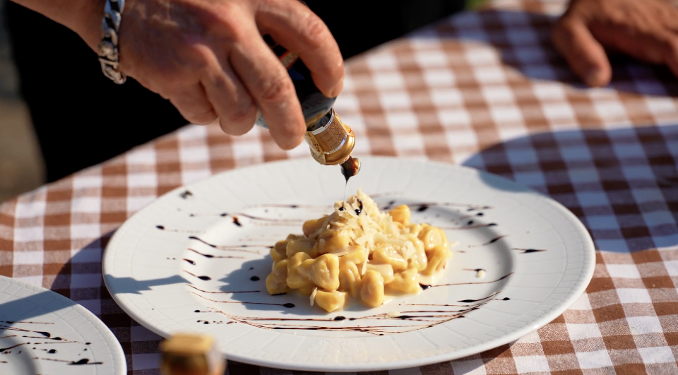 Susipažinkite su šeima, kuri pastūmėjo Gian Lucą į kulinarijos pasaulį: atvėrė paslaptį į dar vieną Italijos stebuklą