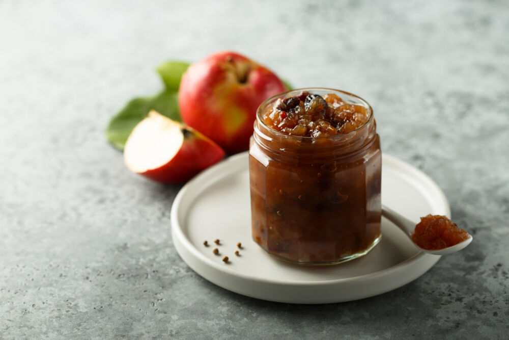 Obuolių čatnis: aromatingas rudens pagardas prie mėsos, sūrių ar užkandžių