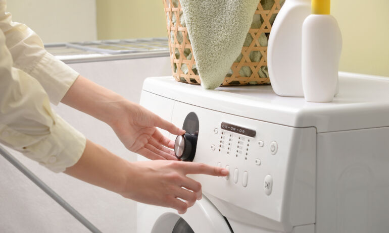 Skalbimo mašina / Shutterstock