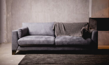Sena sofa/ Shutterstock